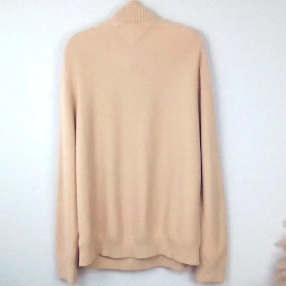 Tommy Hilfiger Men's tan quarter zip textured sweater sz M